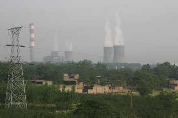 Power plants as we approach Xi'an