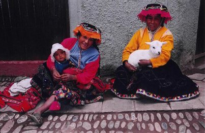 Inca costumes in Pisac